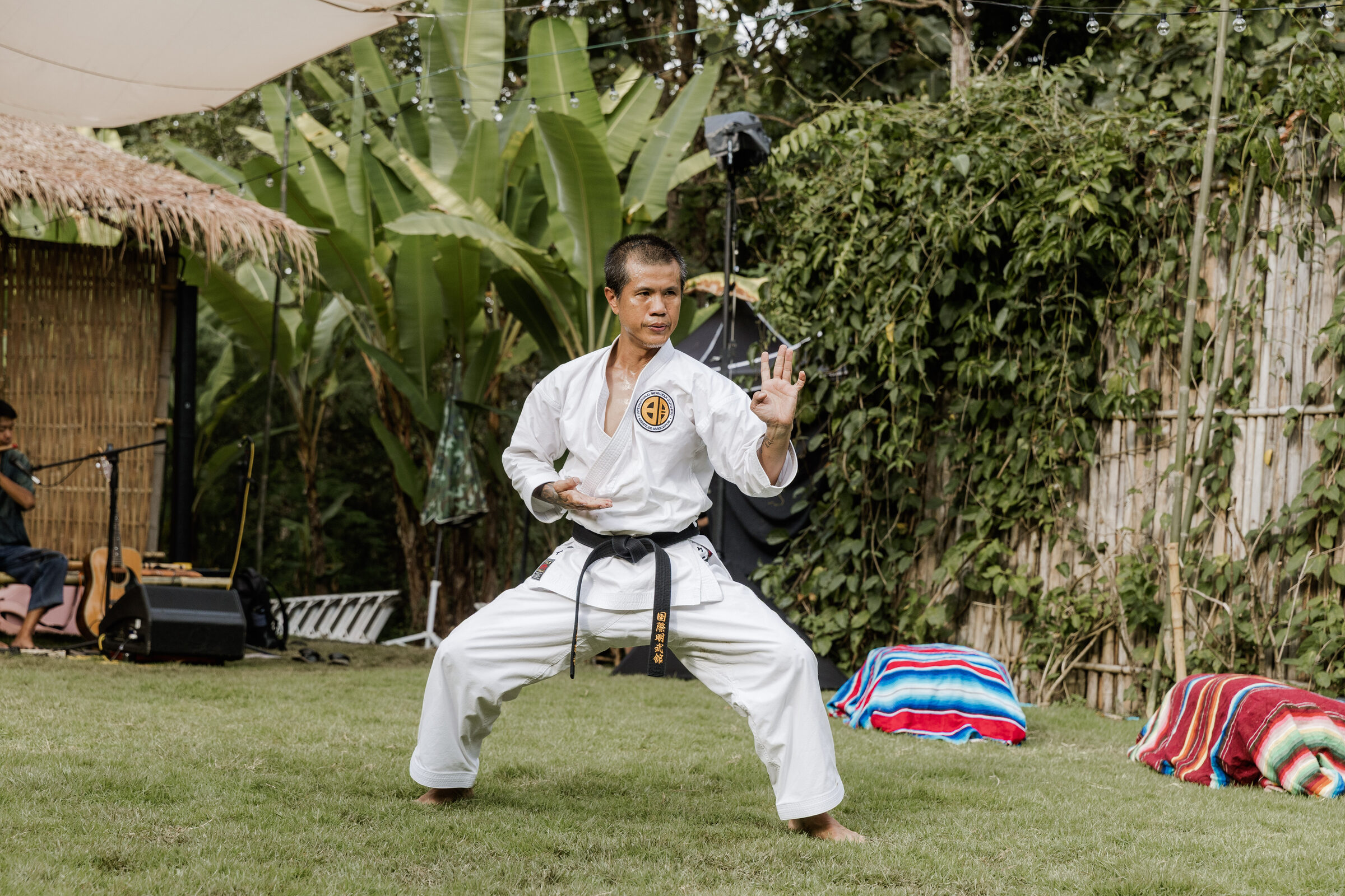 Karate, The path of outside in