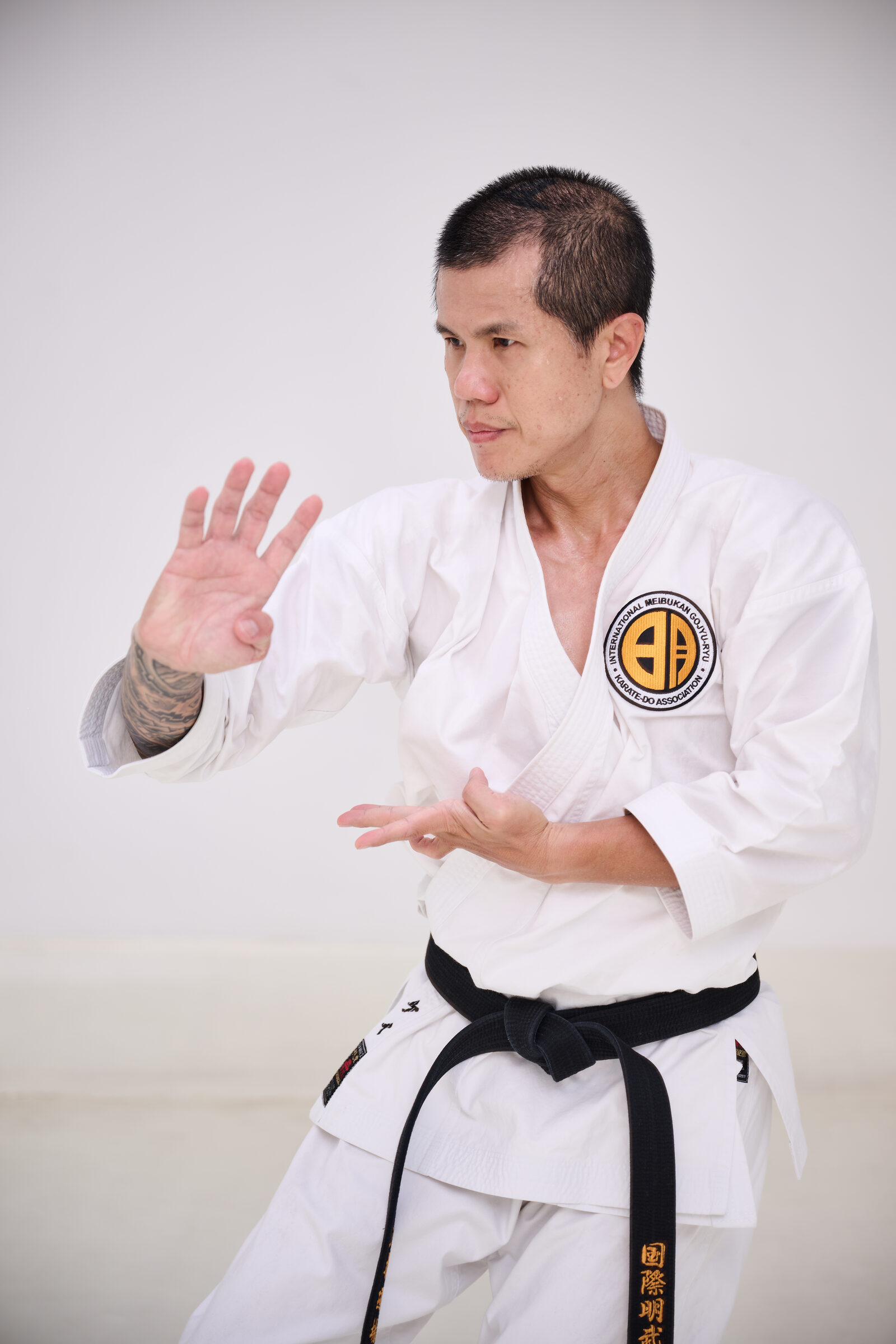 Hand techniques in studio light